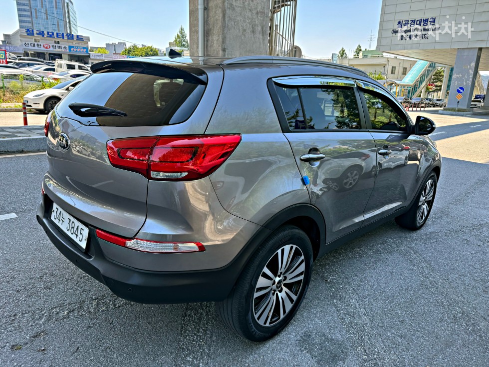 2014 - kia sportage