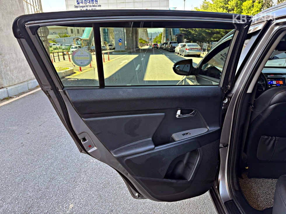 2014 - kia sportage
