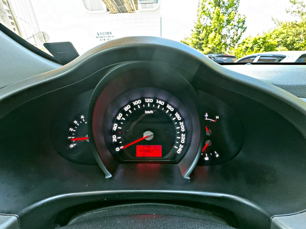 2014 - kia sportage