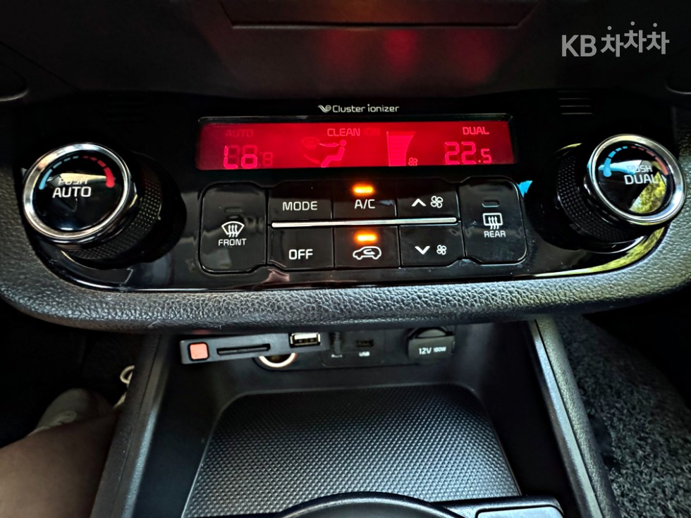 2014 - kia sportage