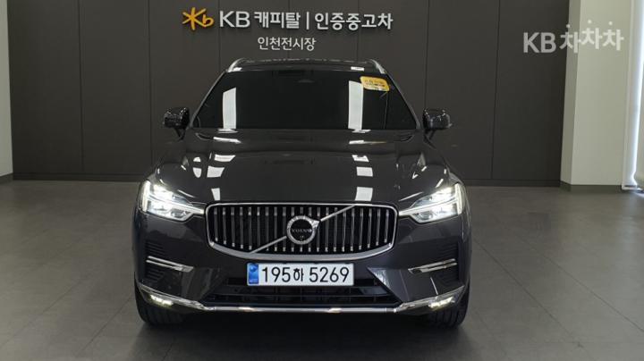 Volvo XC60 B6 Ultimate Bright — фото 3