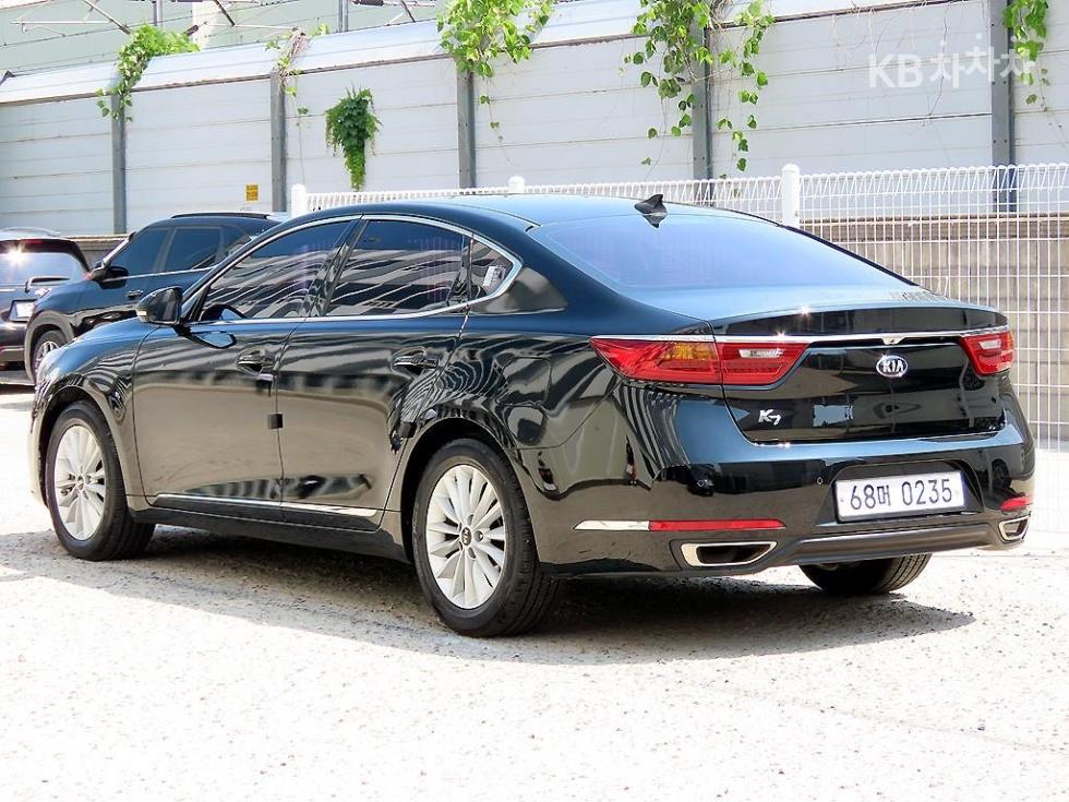 2016 - kia k7