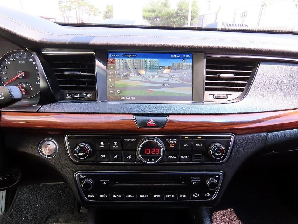2016 - kia k7