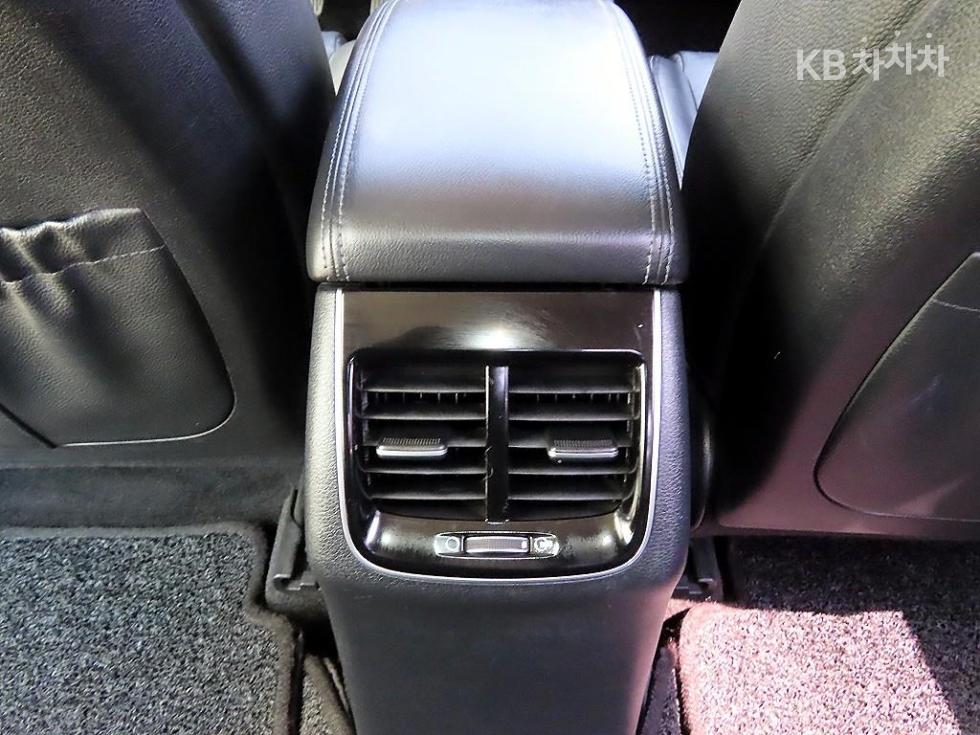 2016 - kia k7