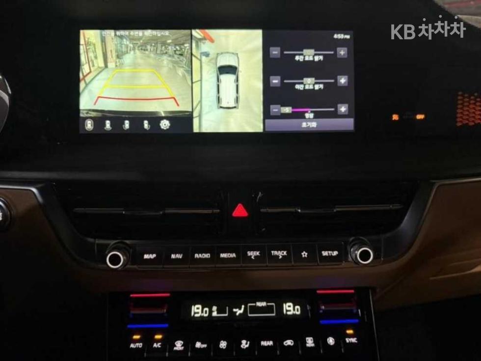 2021 - kia mohave