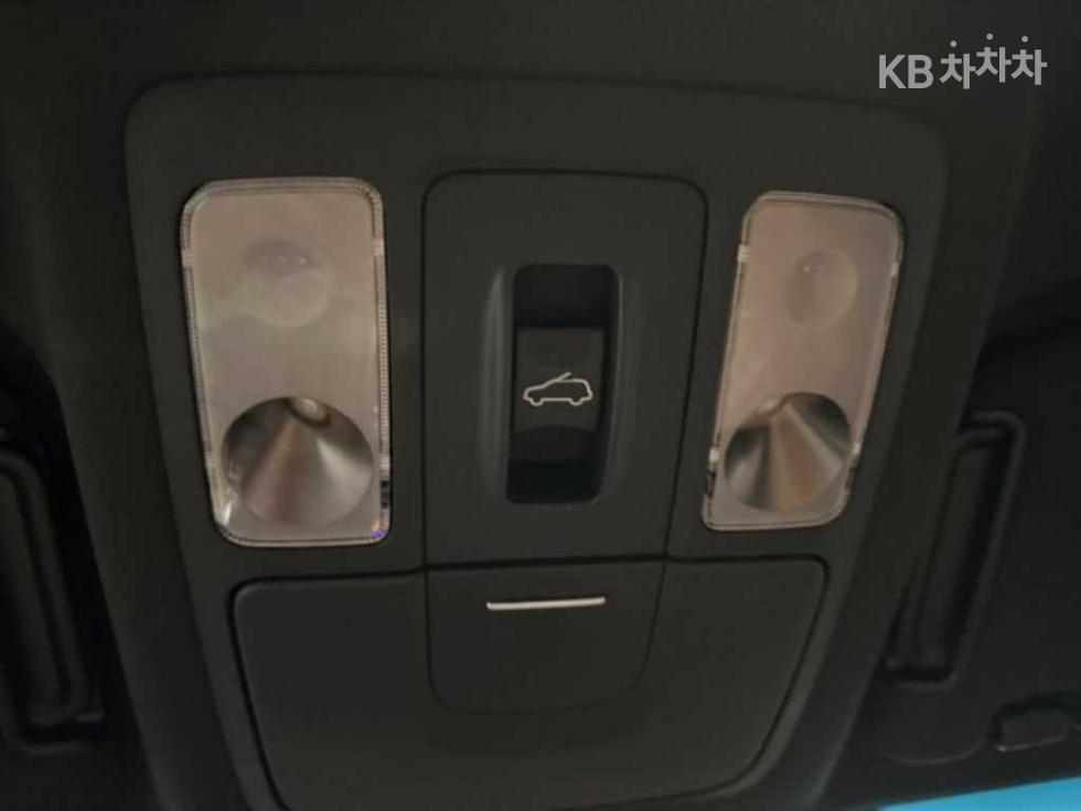 2021 - kia mohave