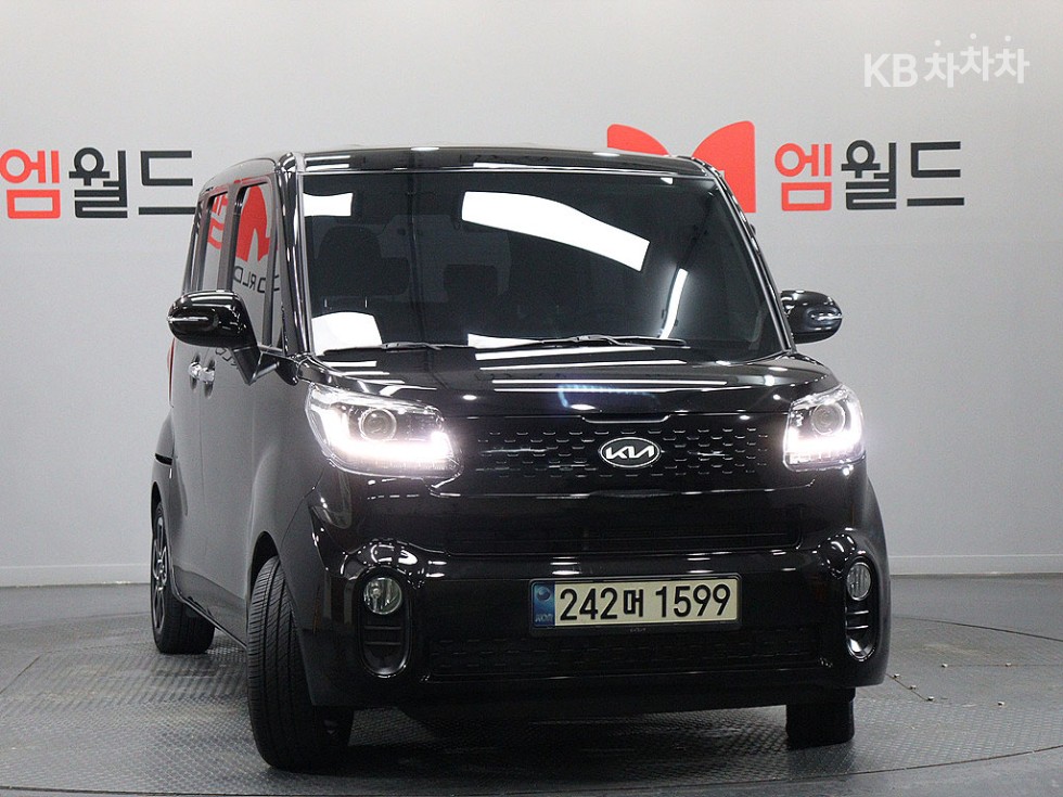 2021 - kia ray
