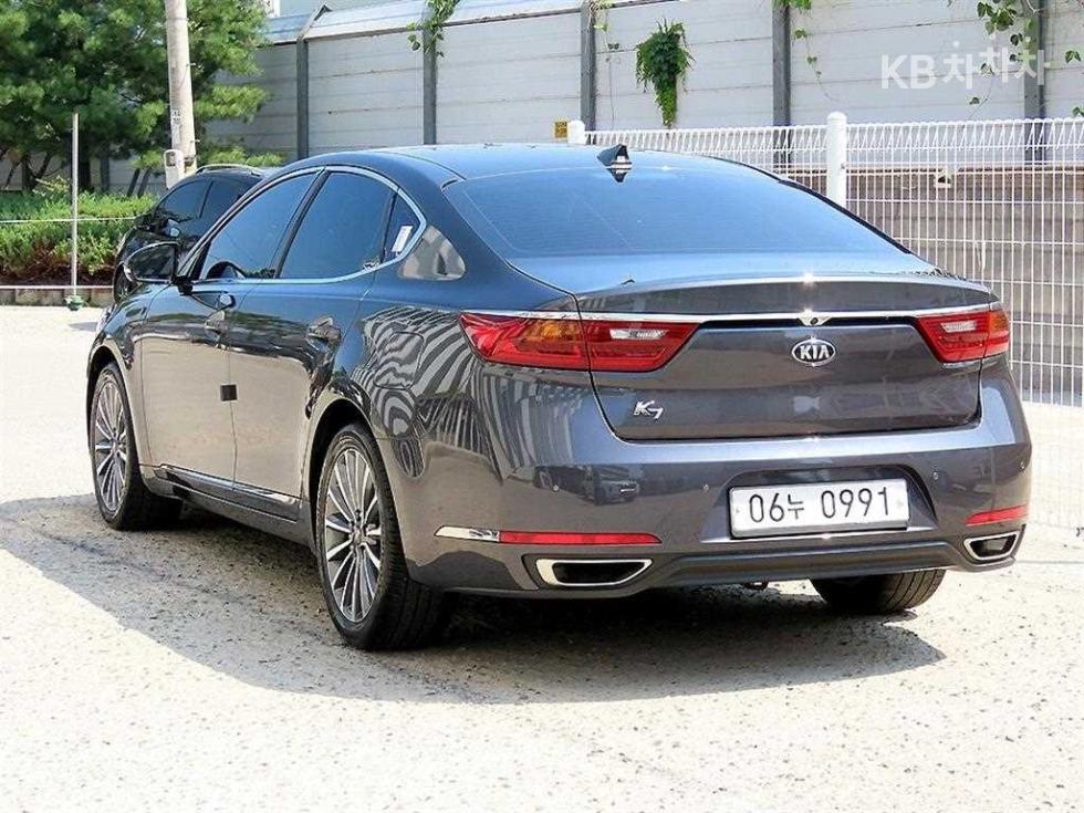 2016 - kia k7