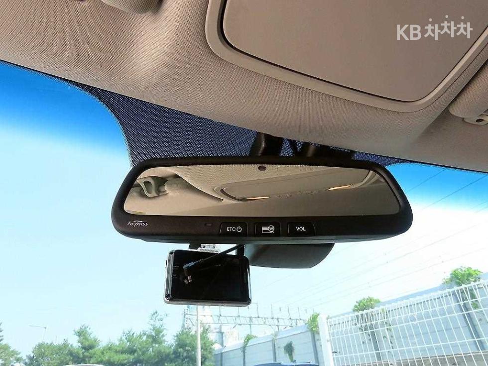 2016 - kia k7