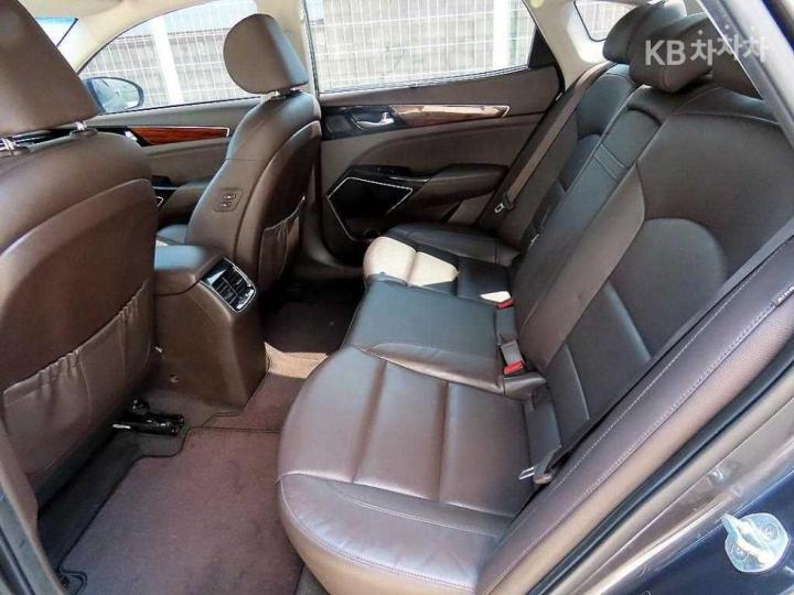 Kia K7 2.4 GDI Prestige 7