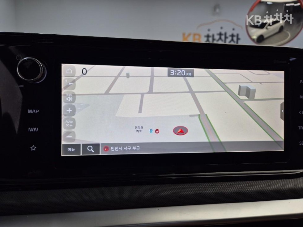 2022 - kia k5