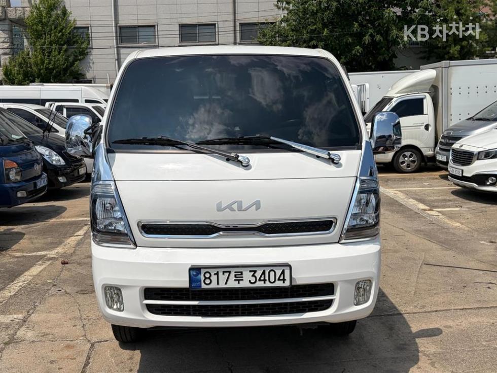 2023 - kia bongo iii