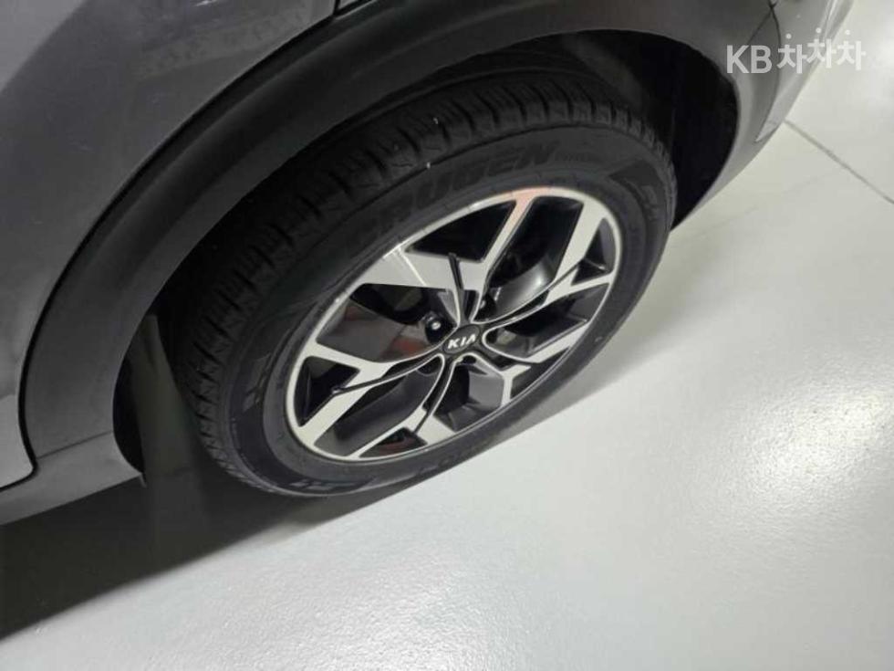 2020 - kia sportage