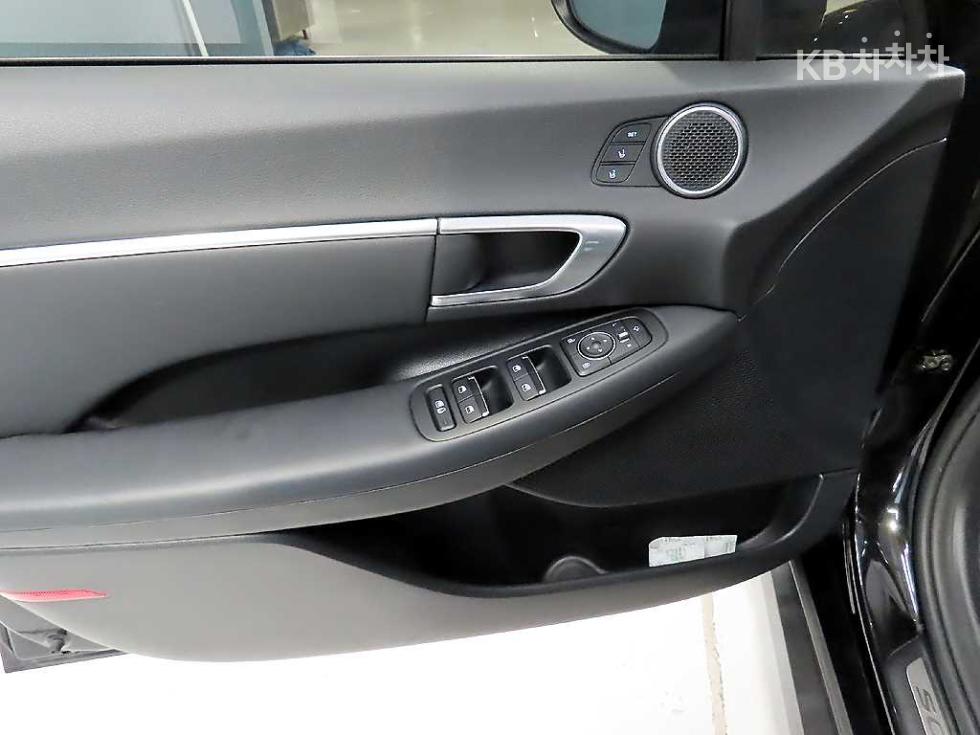 Hyundai Sonata — miniaturë 12