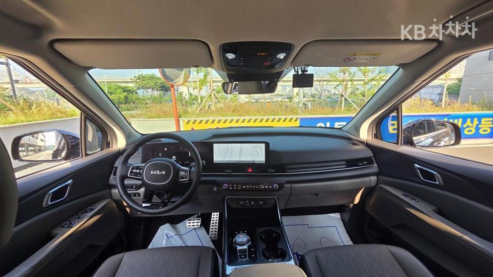 2024 - kia carnival