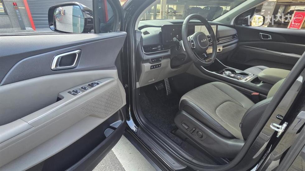 2024 - kia carnival
