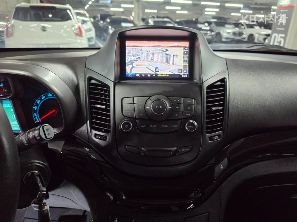 Chevrolet Orlando — miniaturë 13