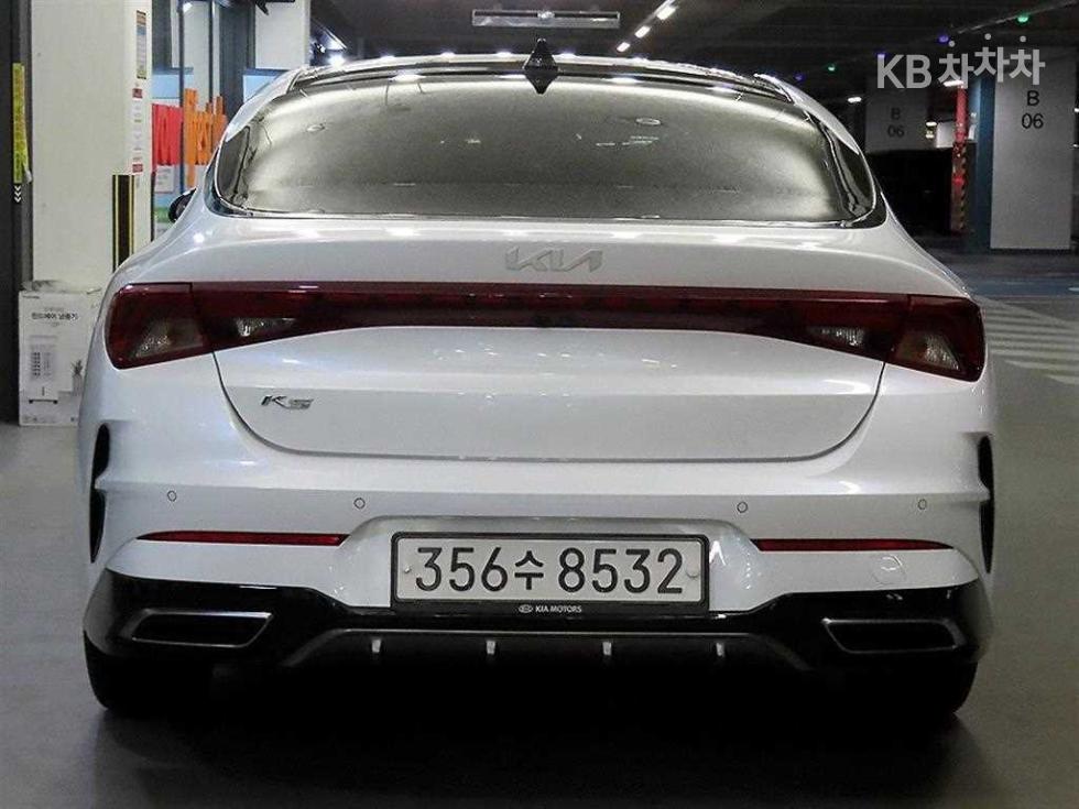 2020 - kia k5
