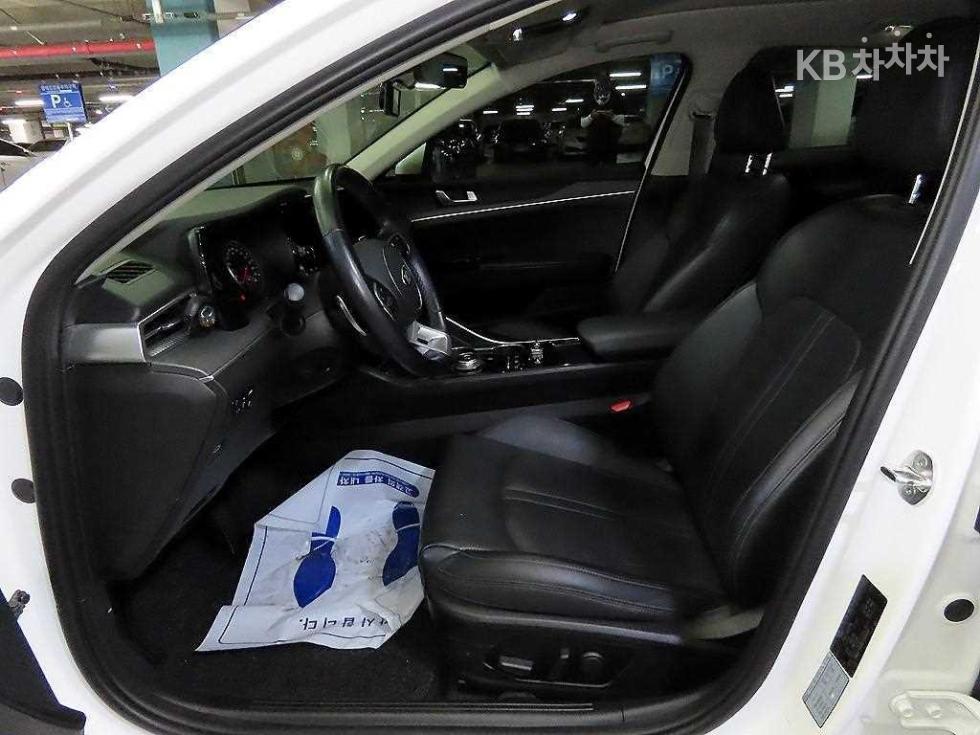 2020 - kia k5