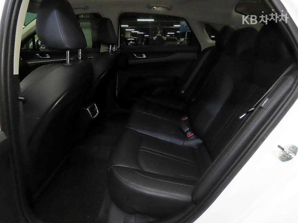 2020 - kia k5
