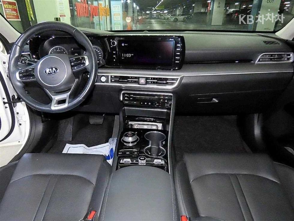 2020 - kia k5