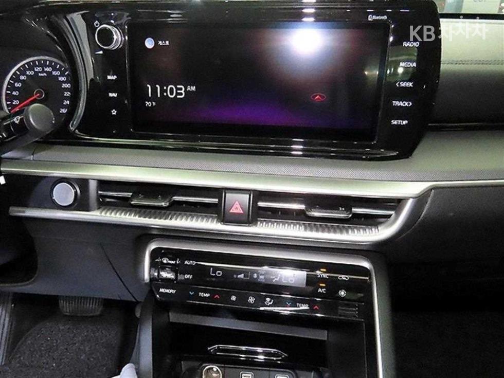 2020 - kia k5