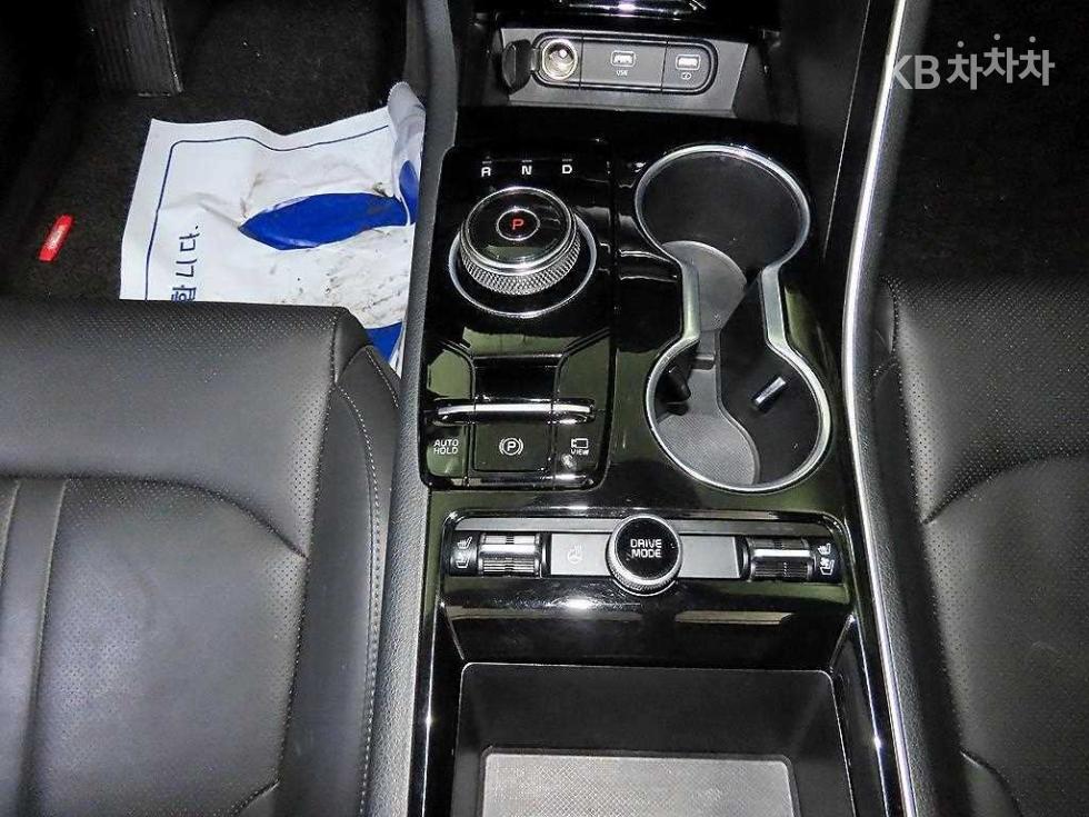 2020 - kia k5