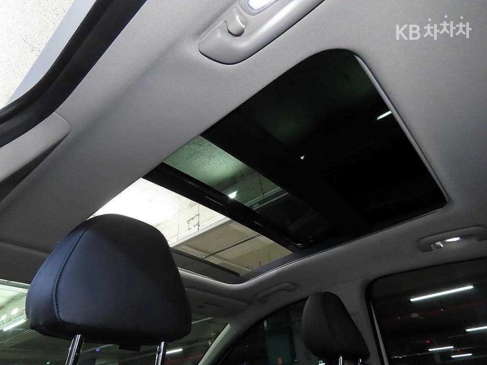 2020 - kia k5