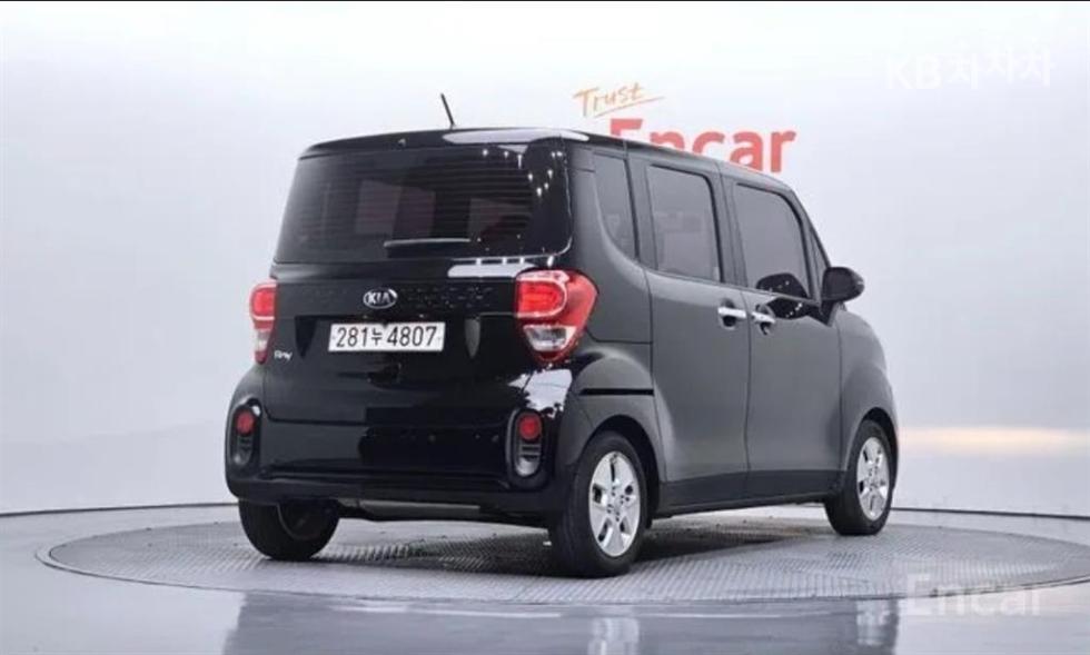 2021 - kia ray