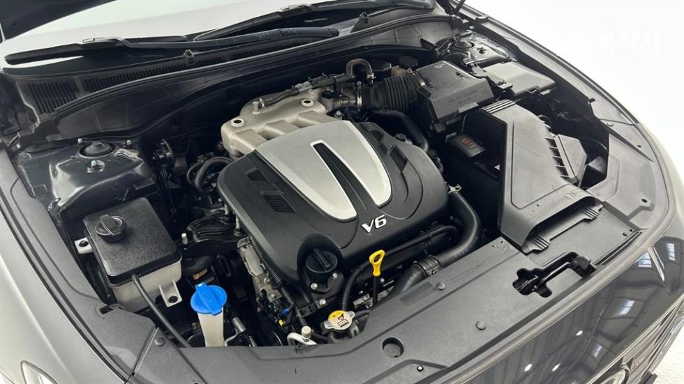 Hyundai Grandeur — miniaturë 7
