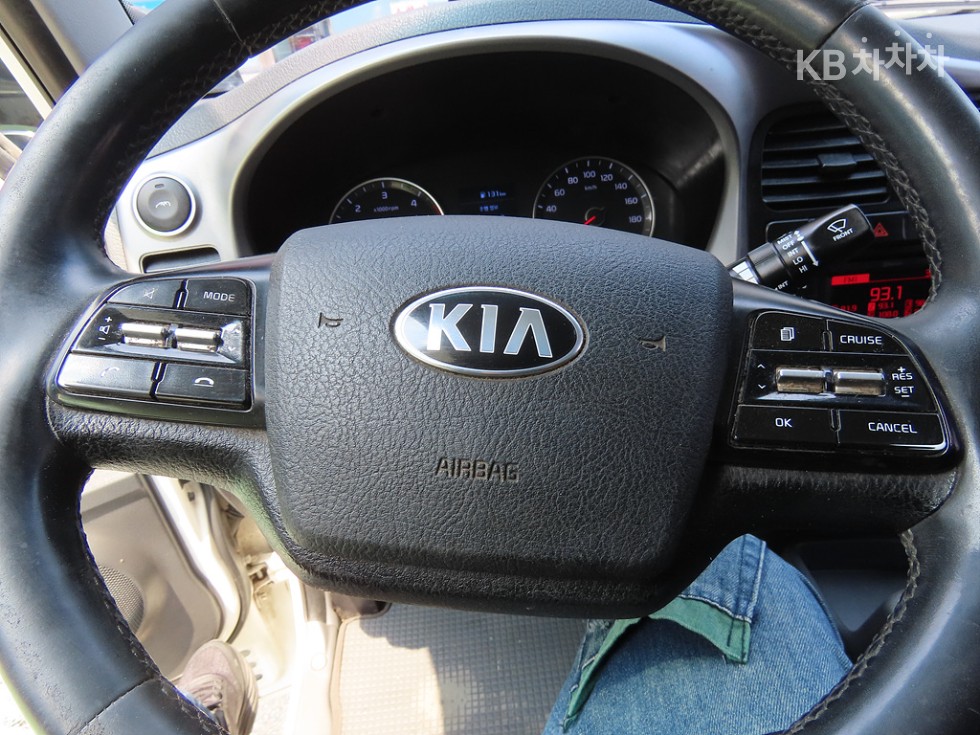 2020 - kia bongo iii