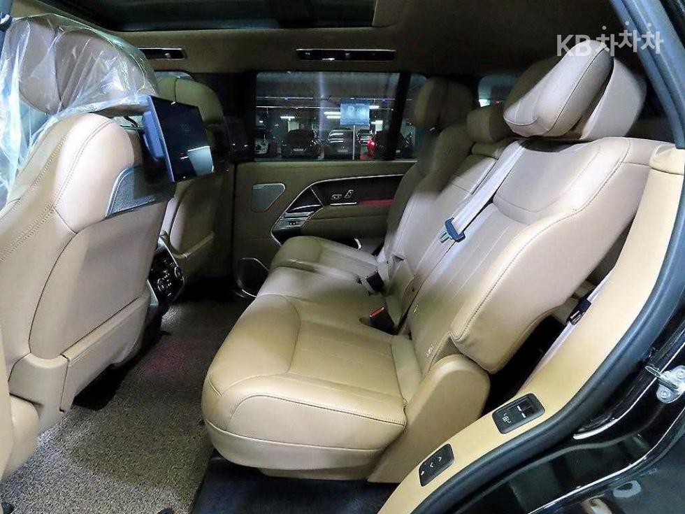 Land Rover Range Rover — miniaturë 7