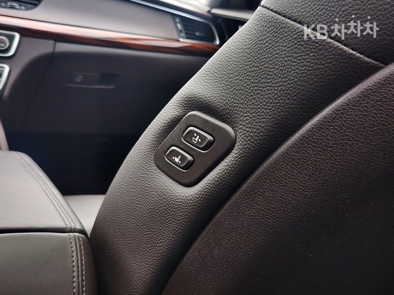 2016 - kia k7