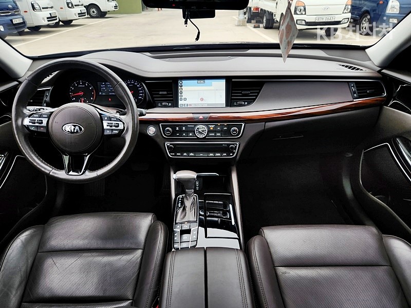 2016 - kia k7