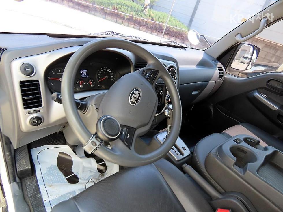 2019 - kia bongo iii