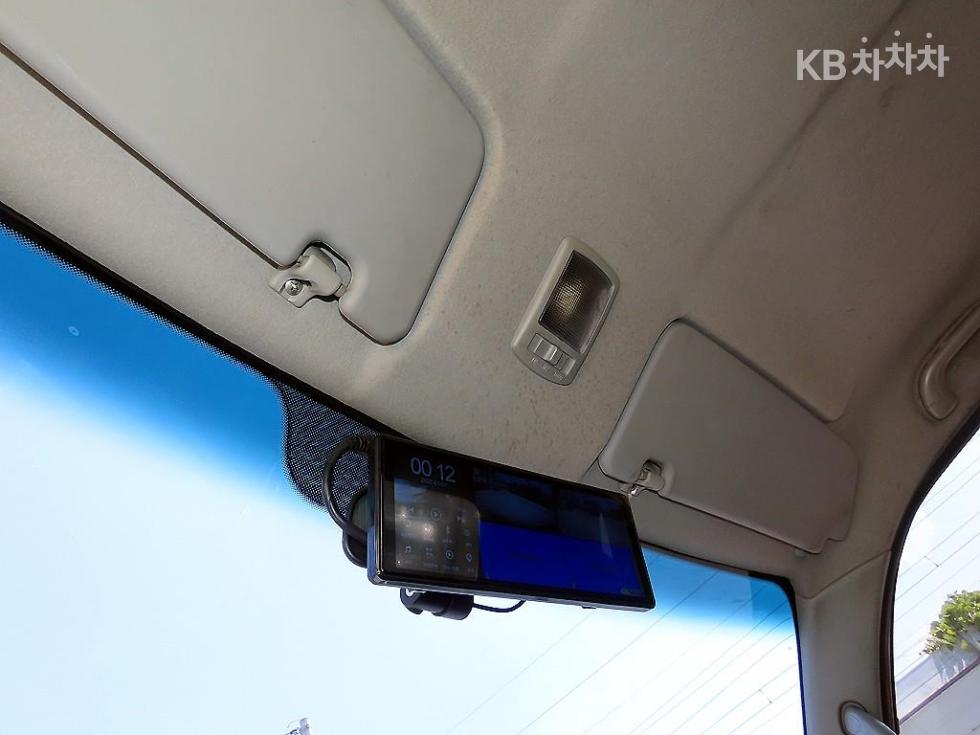 2019 - kia bongo iii