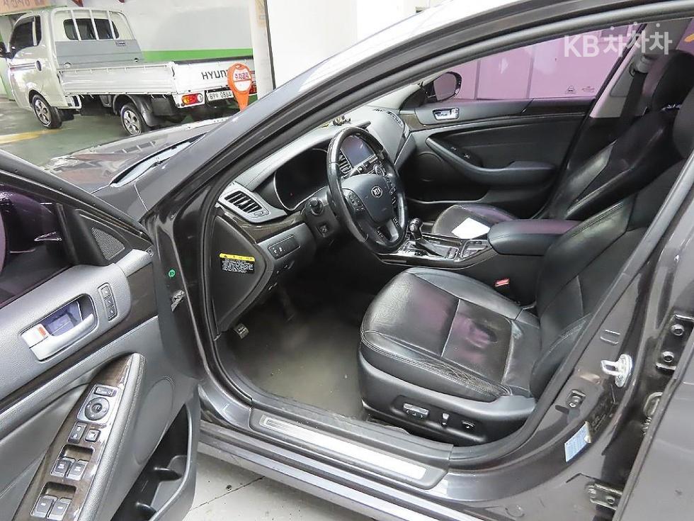 2013 - kia k7