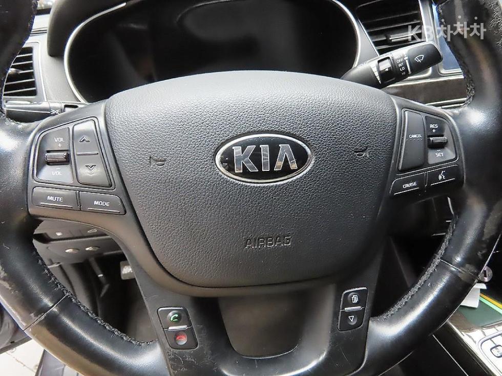 2013 - kia k7