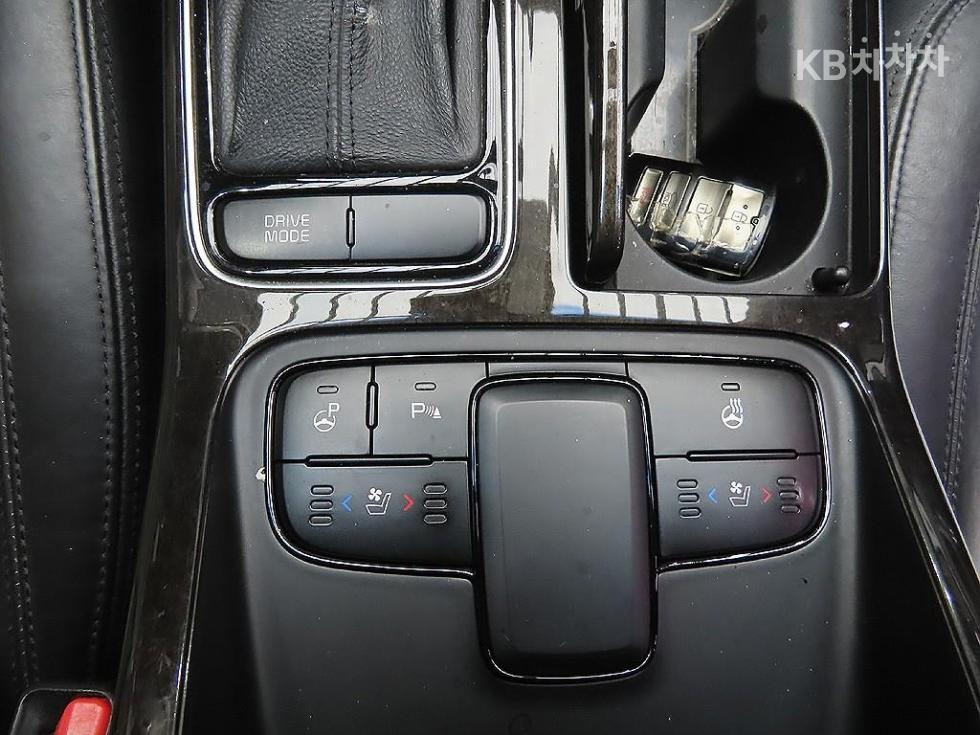 2013 - kia k7