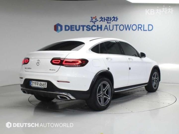 Mercedes-Benz GLC-Class X253 220d 4Matic COUPE Base Type — фото 3