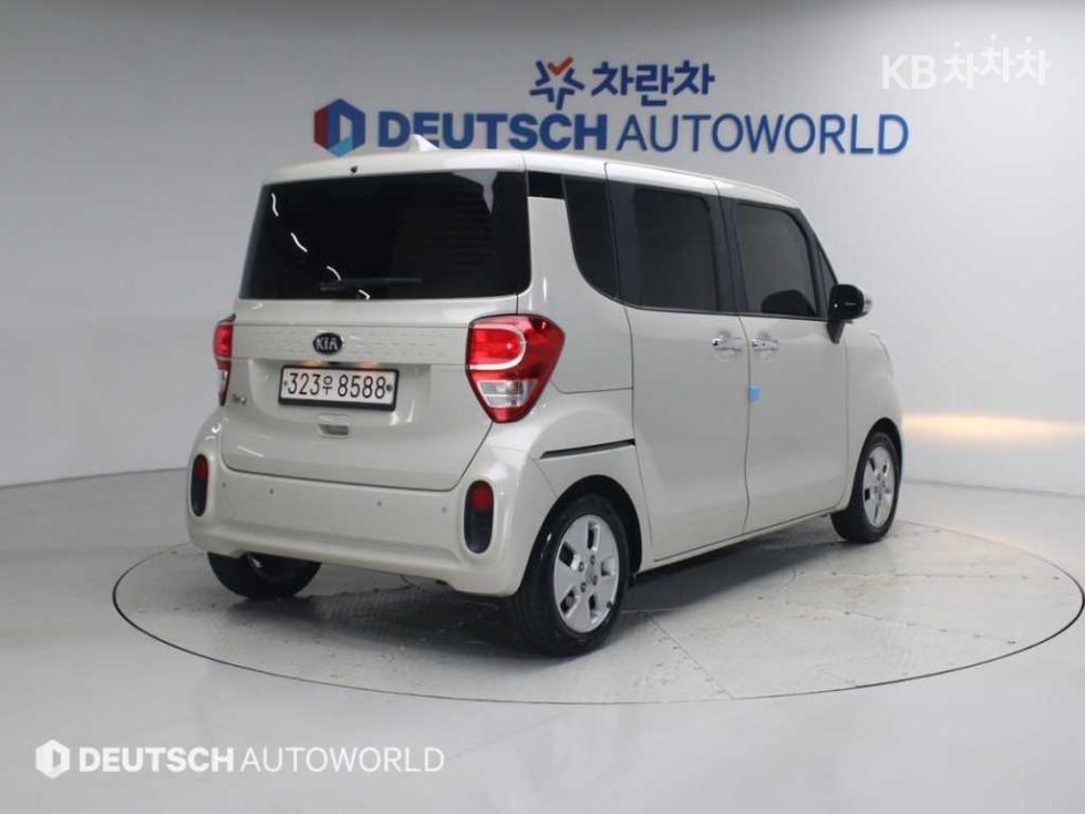 2021 - kia ray