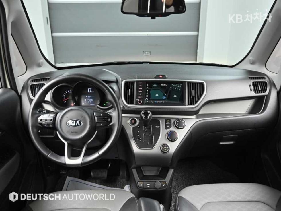 2021 - kia ray
