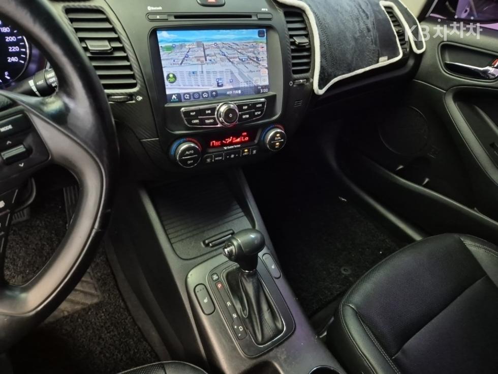2013 - kia k3