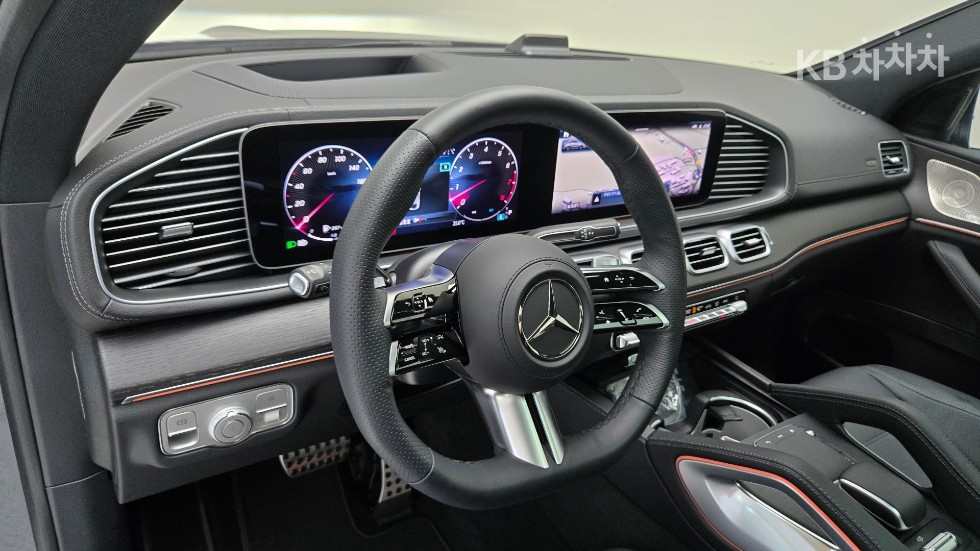 Mercedes-Benz GLE — miniaturë 10