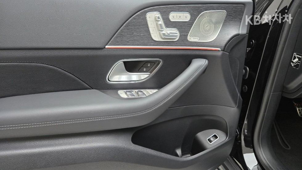 Mercedes-Benz GLE — miniaturë 15