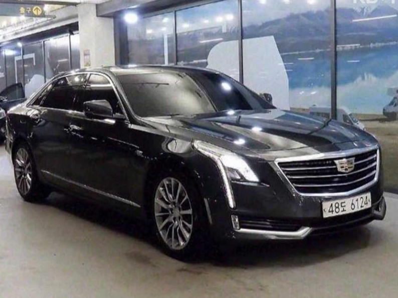 2017 - cadillac ct6
