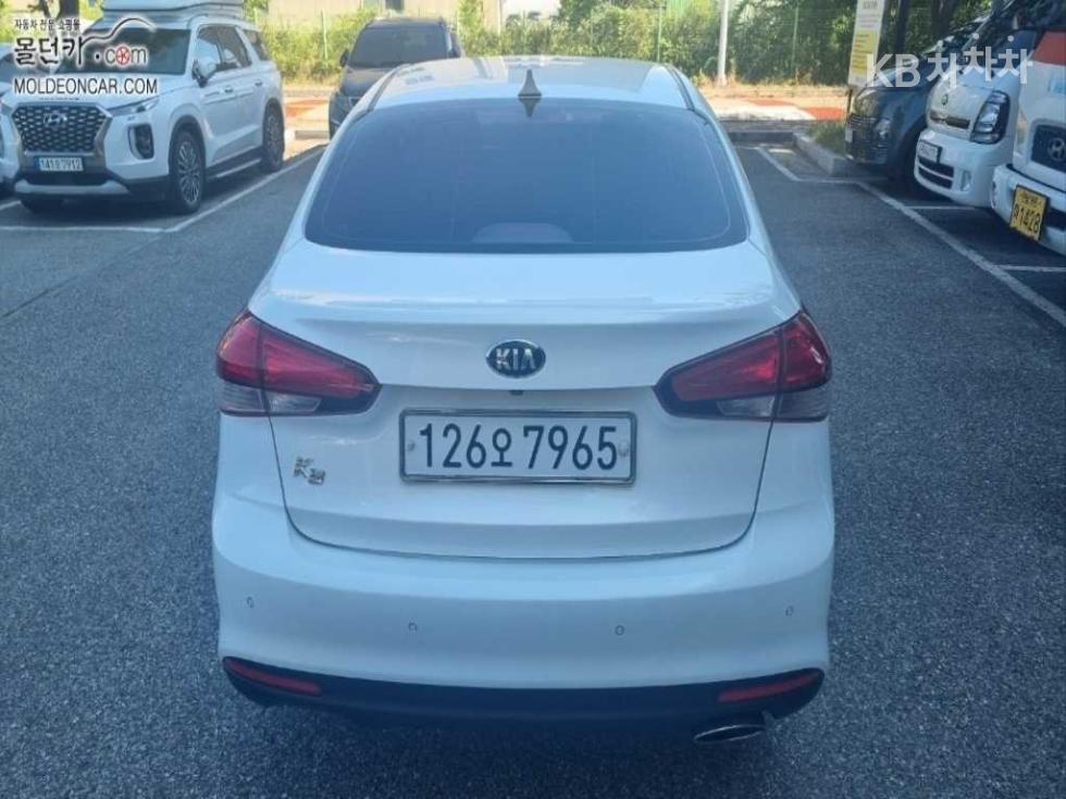 2017 - kia k3