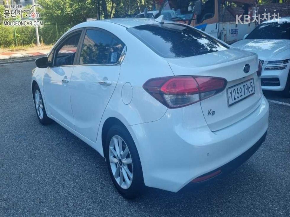 2017 - kia k3