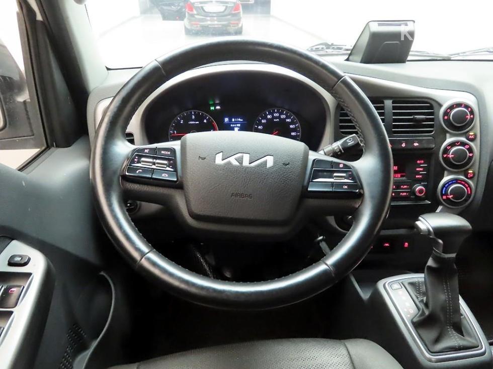 2022 - kia bongo iii