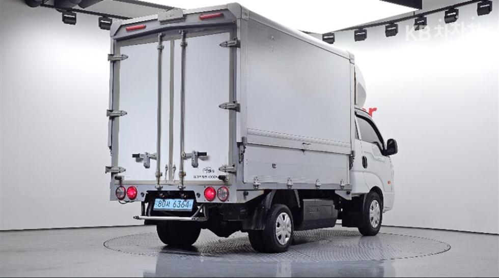 2023 kia bongo iii